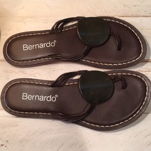 Bernardo Flip Flops